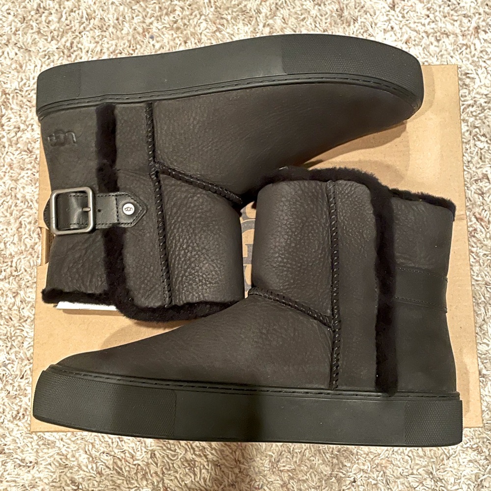 Ugg Leather Boots, Size 10, NEW W/ TAGS